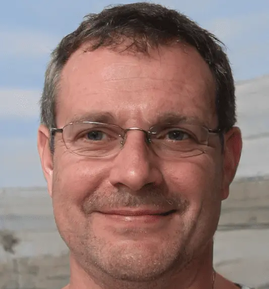 Pastor Daniel Carter